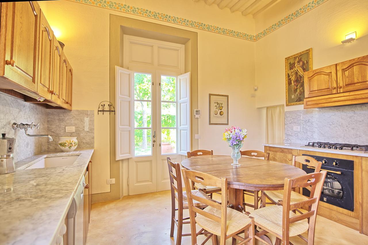 Villa Fiamma By Posarellivillas Piaggiori Екстериор снимка