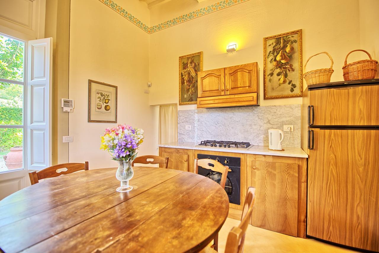Villa Fiamma By Posarellivillas Piaggiori Екстериор снимка