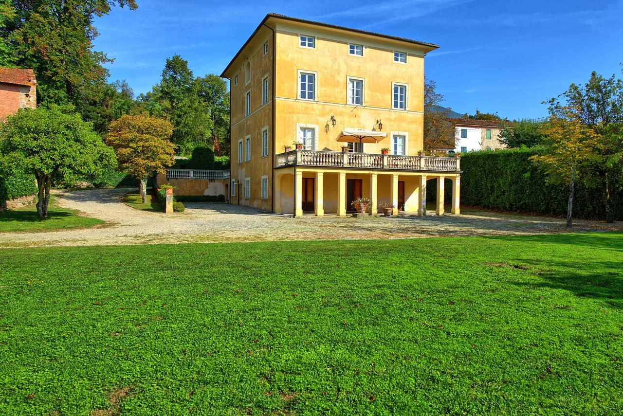 Villa Fiamma By Posarellivillas Piaggiori Екстериор снимка