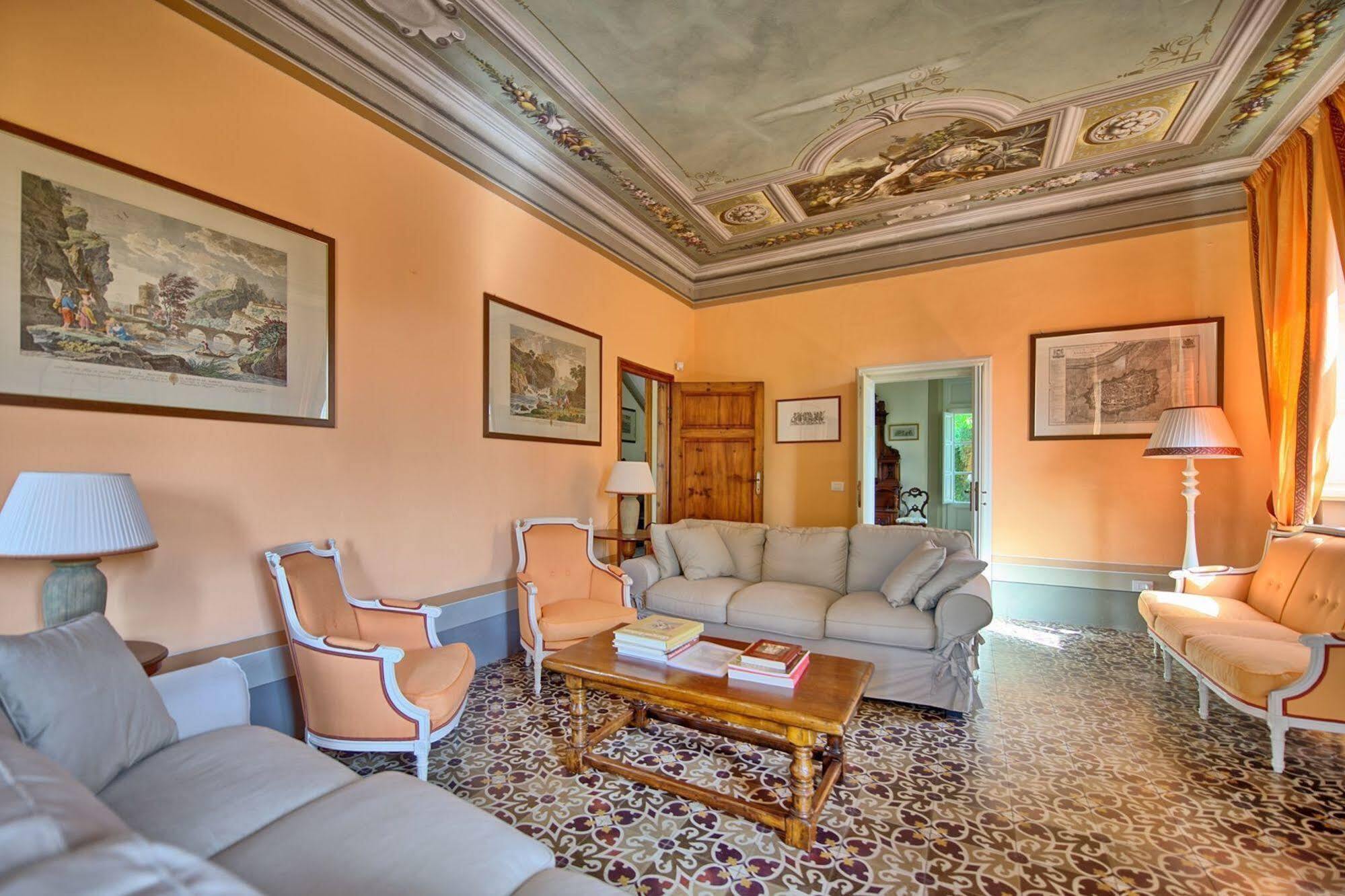 Villa Fiamma By Posarellivillas Piaggiori Екстериор снимка