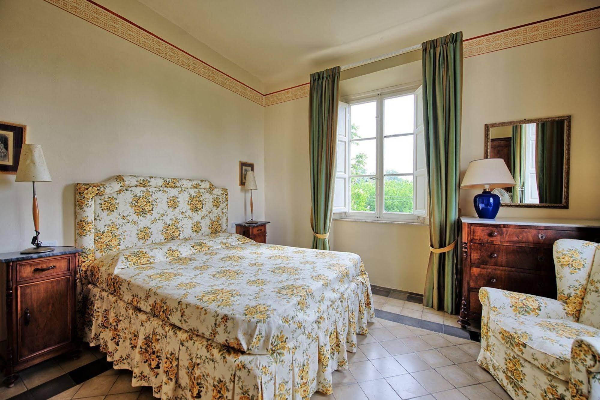 Villa Fiamma By Posarellivillas Piaggiori Екстериор снимка