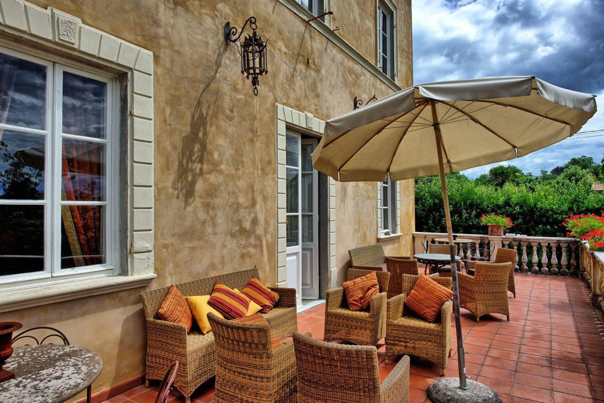 Villa Fiamma By Posarellivillas Piaggiori Екстериор снимка