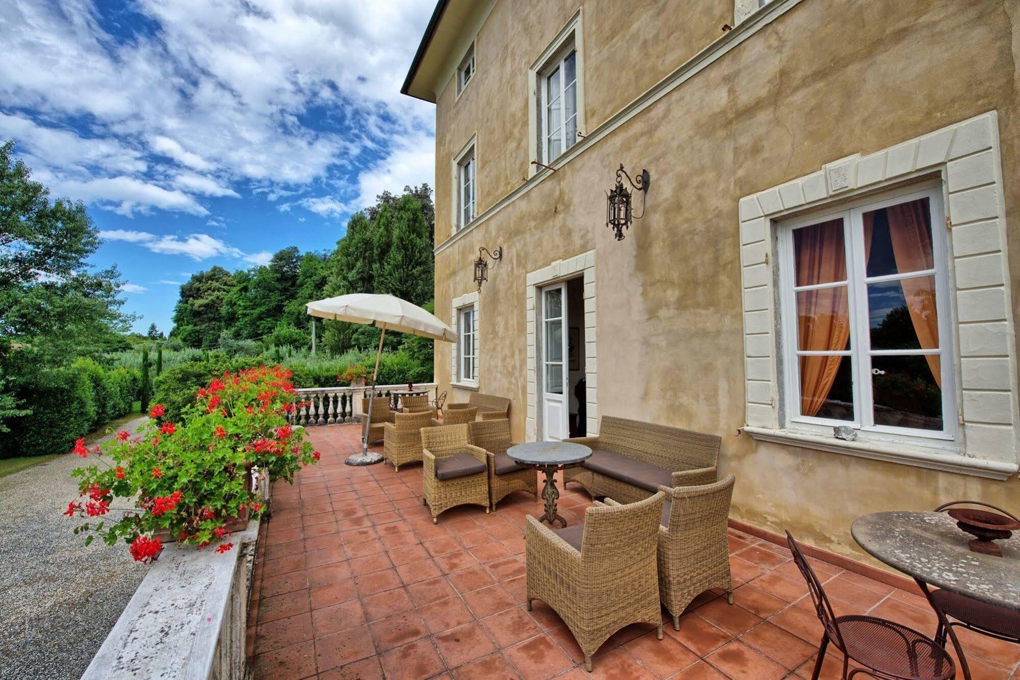 Villa Fiamma By Posarellivillas Piaggiori Екстериор снимка