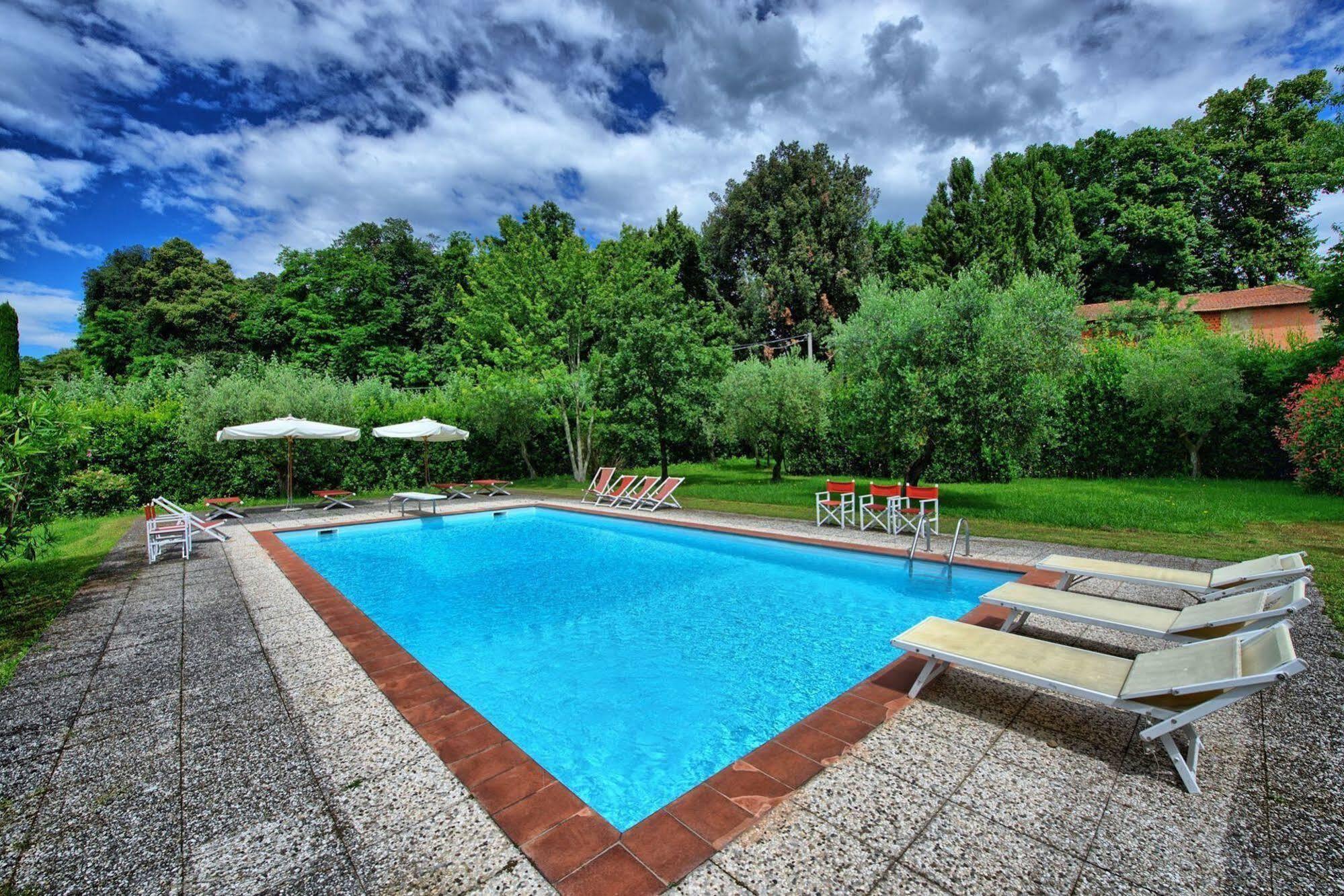 Villa Fiamma By Posarellivillas Piaggiori Екстериор снимка